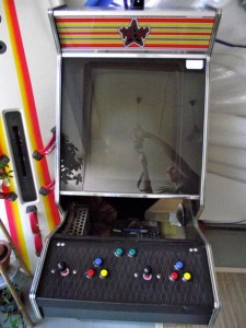 Jamma_old_cab.jpg (55.92 KiB) 13803 mal betrachtet Altes Arcade cab