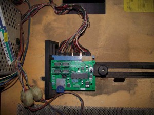 Jamma_new.jpg (61.58 KiB) 13803 mal betrachtet die Uzebox Jamma eingebaut