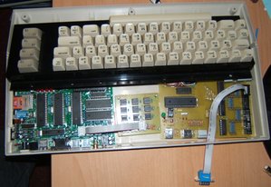 EEPROM- Karte V1.0 fertig bestückt und getestet.