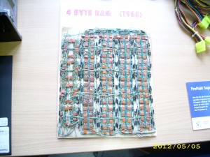 DSCI0132.JPG (1.76 MiB) 13240 mal betrachtet Eigenbau SRAM